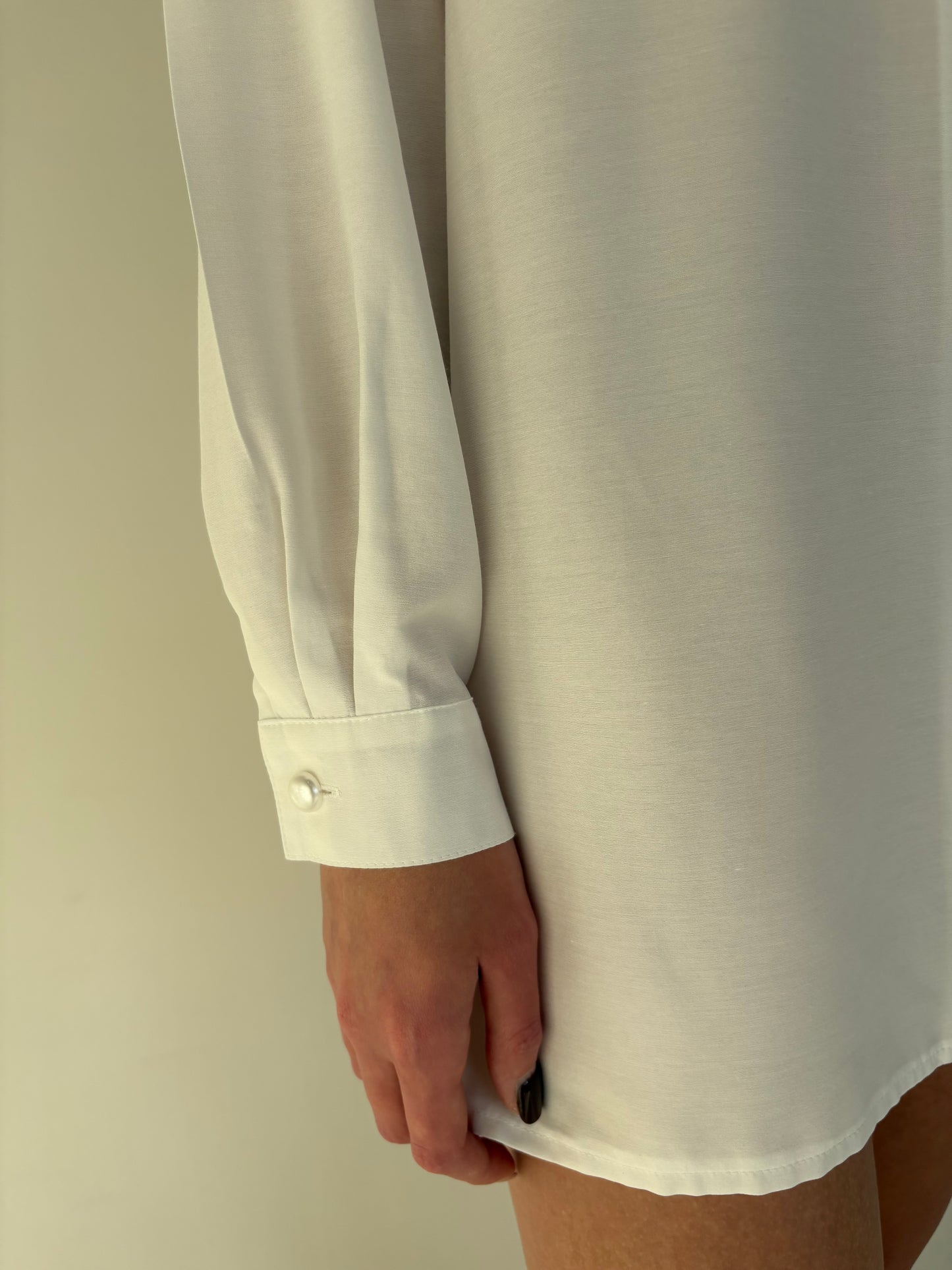 Cămașa de brand luxury vintage cu aplicație de dantelă macrame