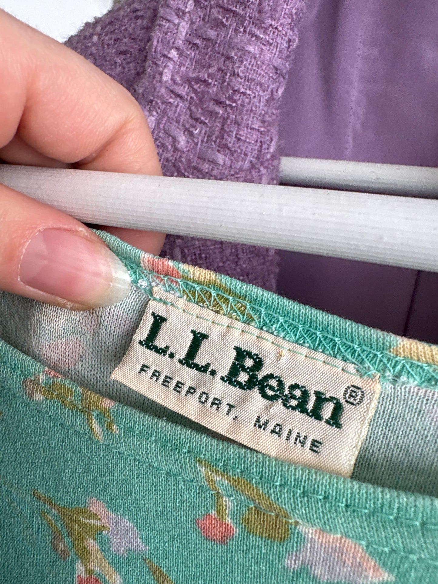 Rochie vintage din bumbac în croi ușor cambrat cu buzunare și culori