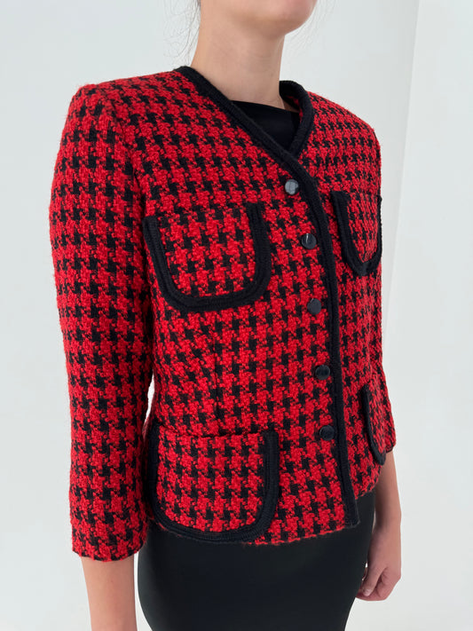 Sacou petite în stil Chanel din tweed pied de coq din lana extrafina