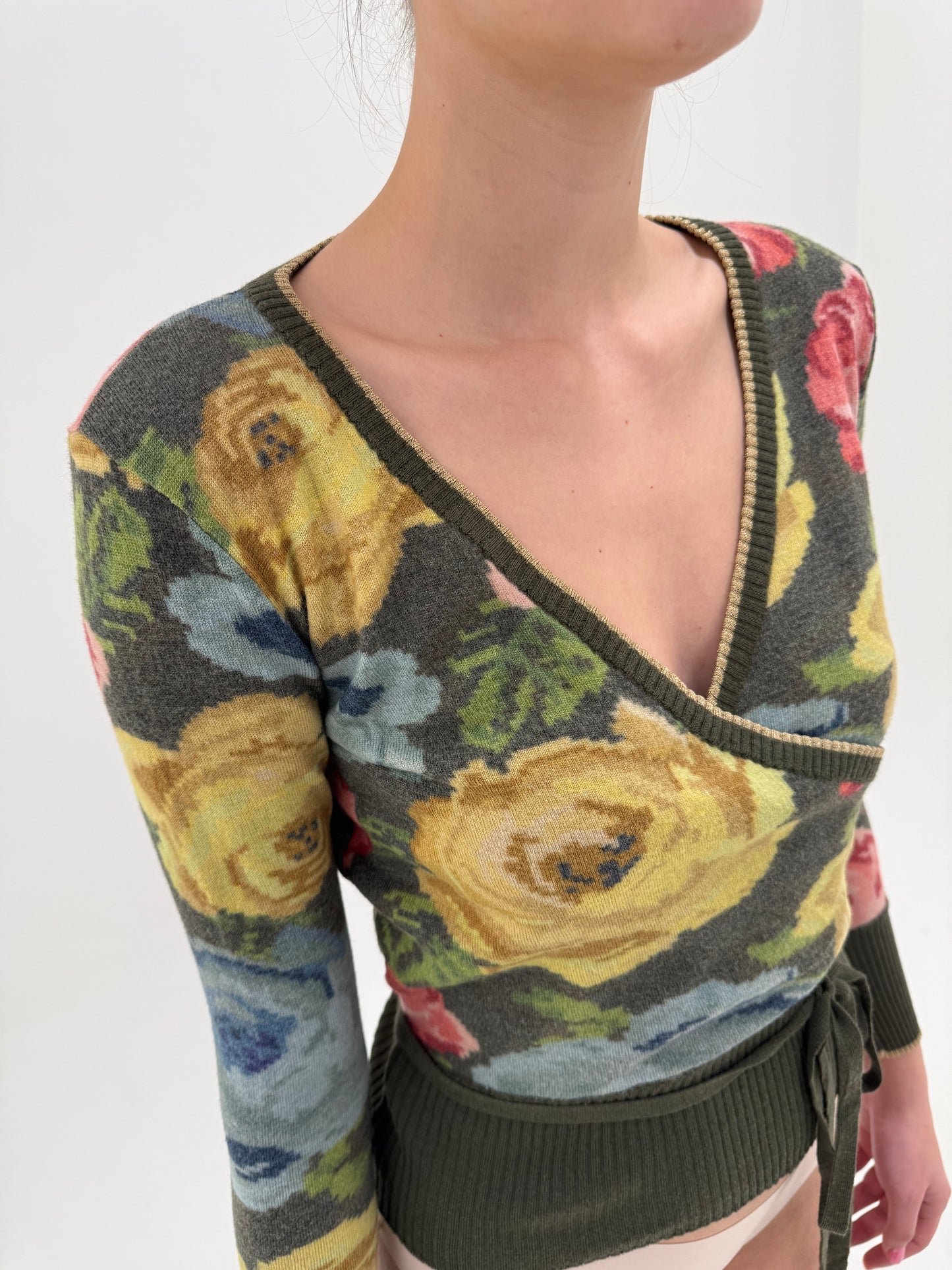 Cardigan luxury Iceberg in croi petrecut cu print floral superb