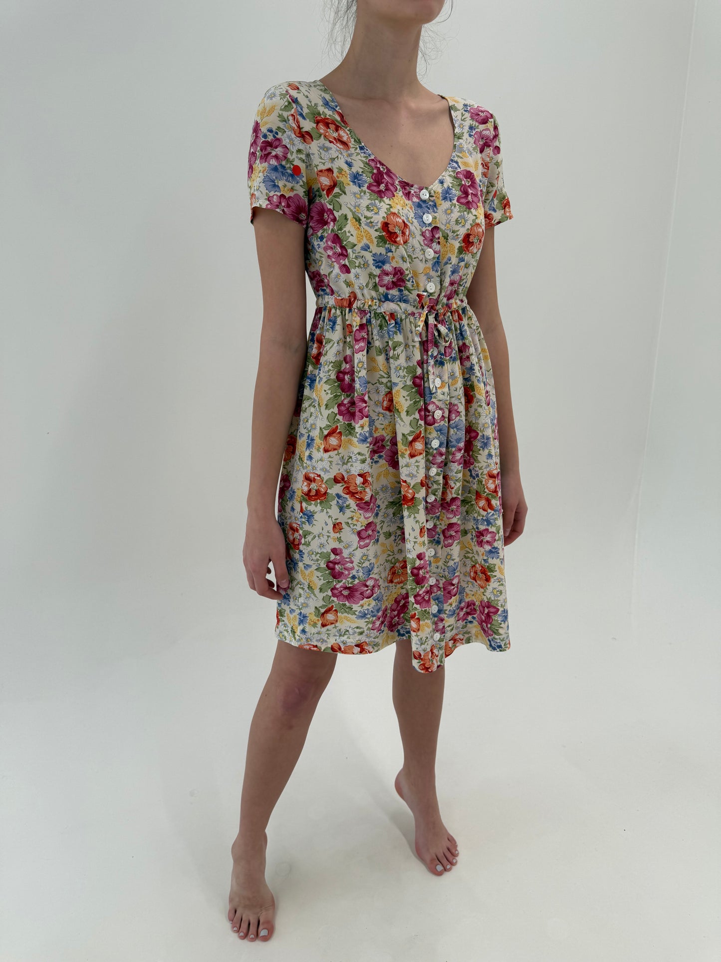 Rochie din mătase naturală cu talie ultra înaltă reglabilă și print floral superb