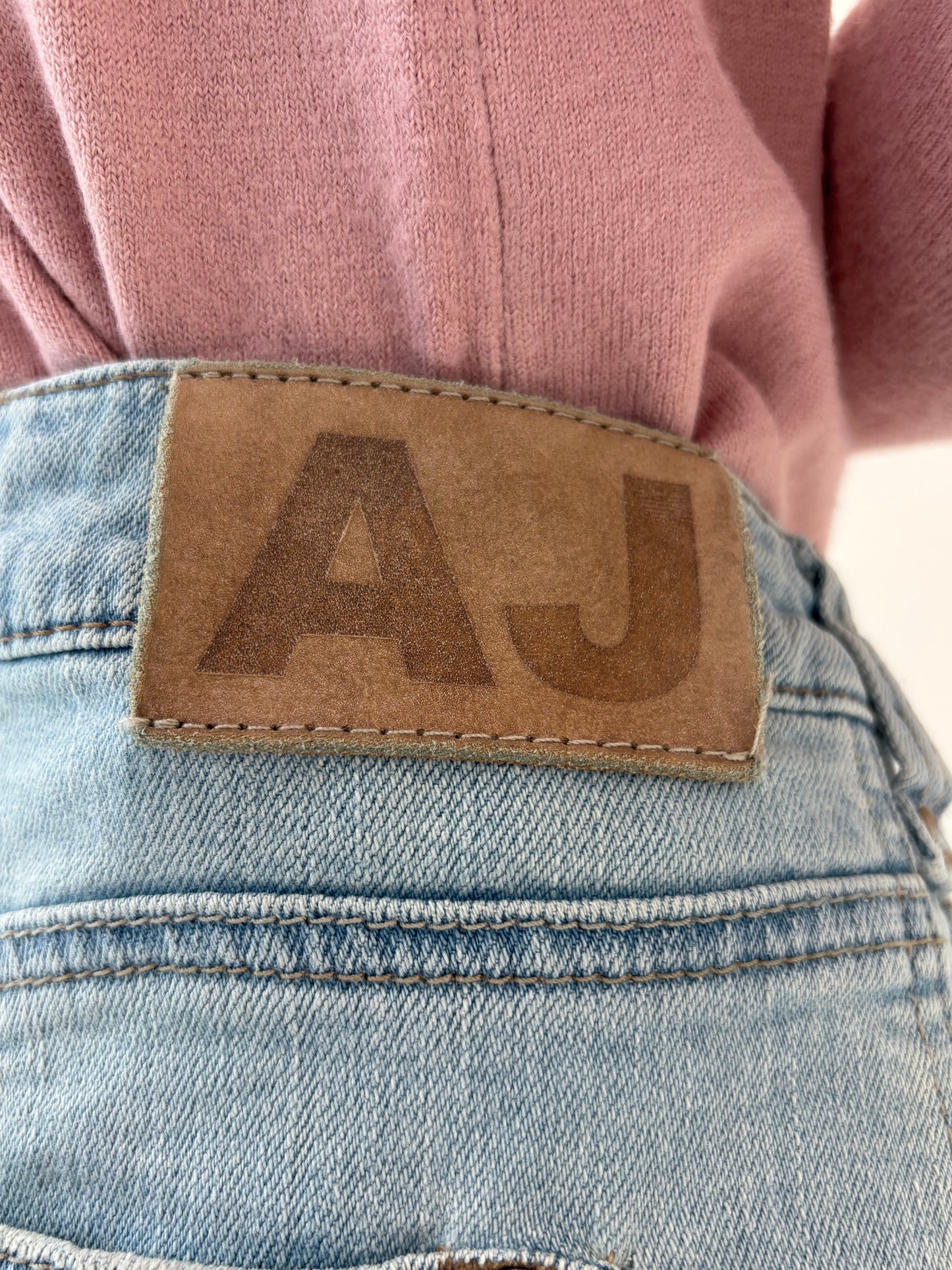 Jeans Armani straight leg ușor modelatori