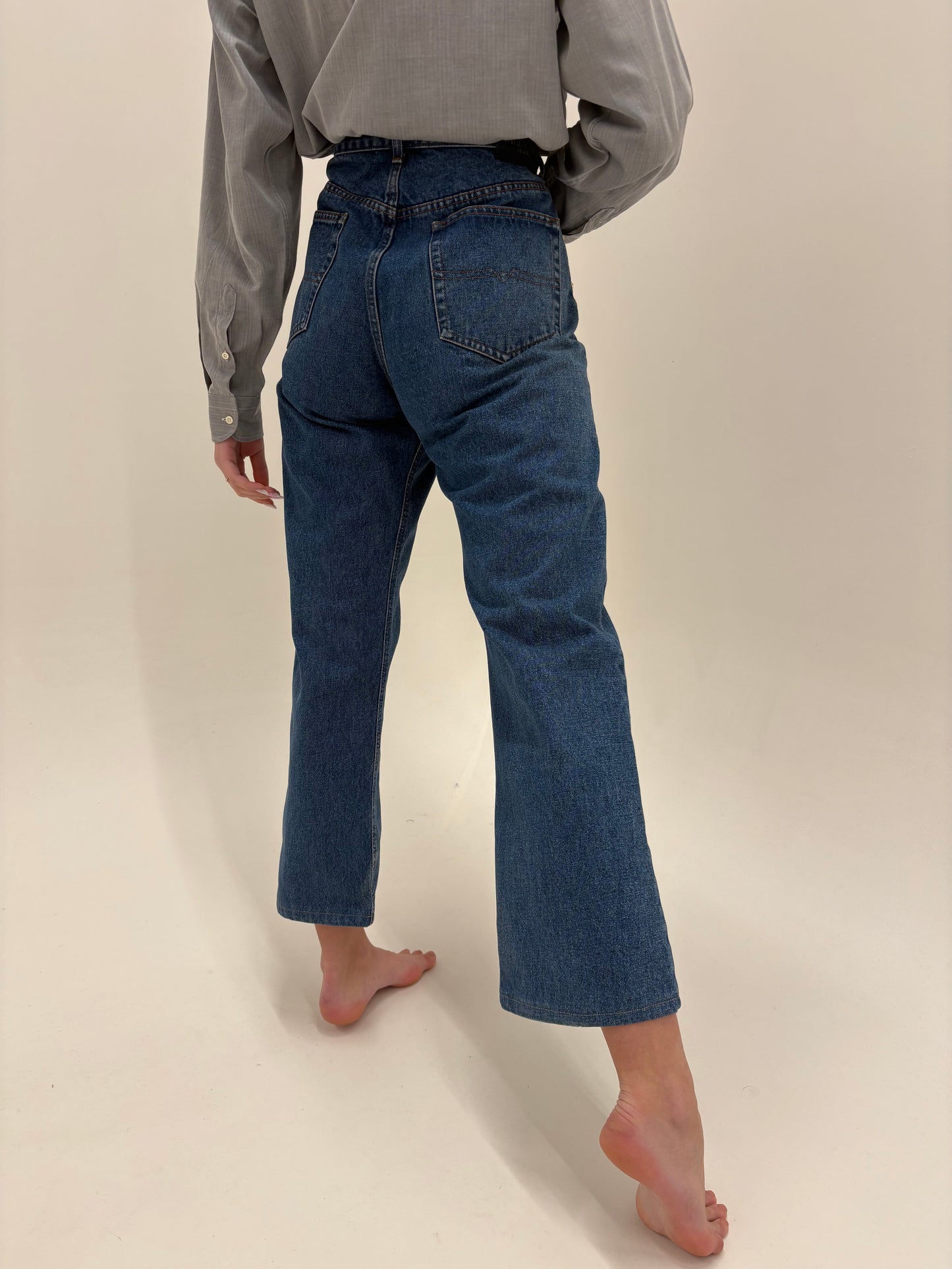 Jeans vintage Valentino clasic wash cu talie înaltă slim straight leg