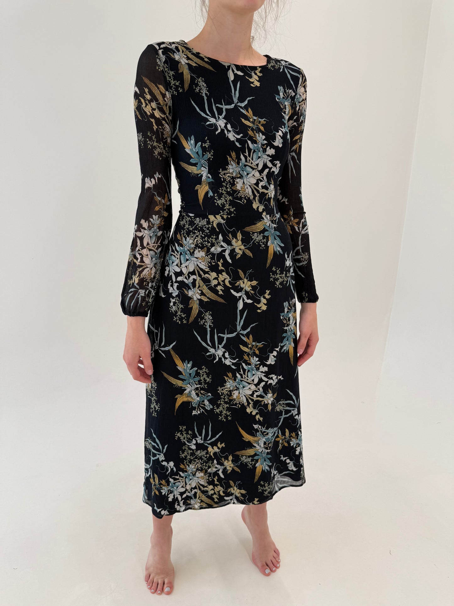 LBD maxi în croi minimalist cu print organic superb și talie marcată ultrainalta
