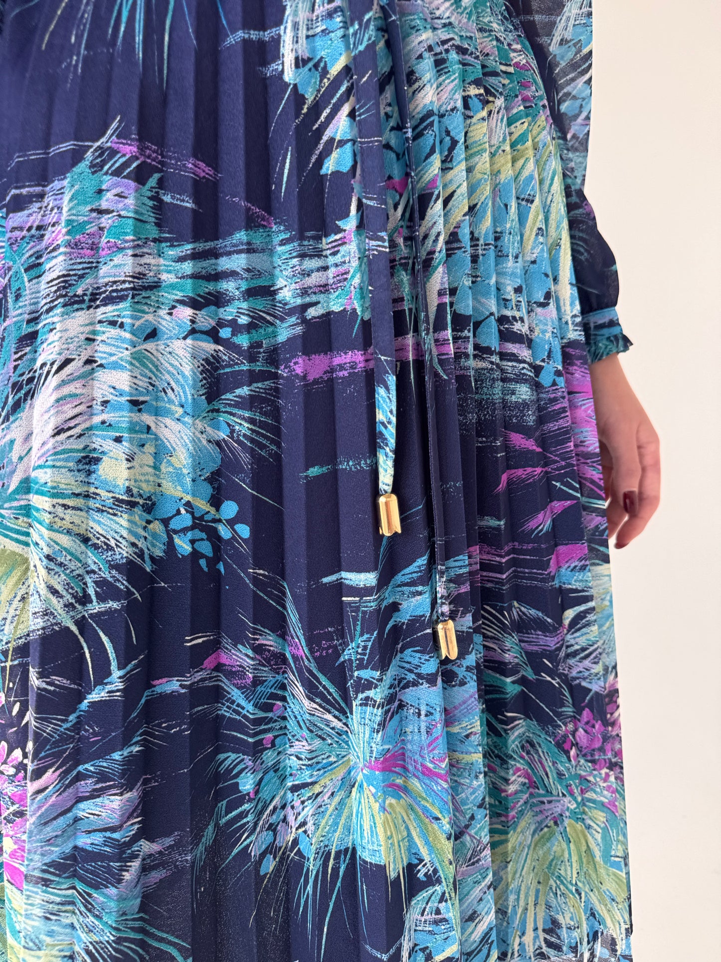Rochie Old vintage ani 70 târzii în nuanțe superbe