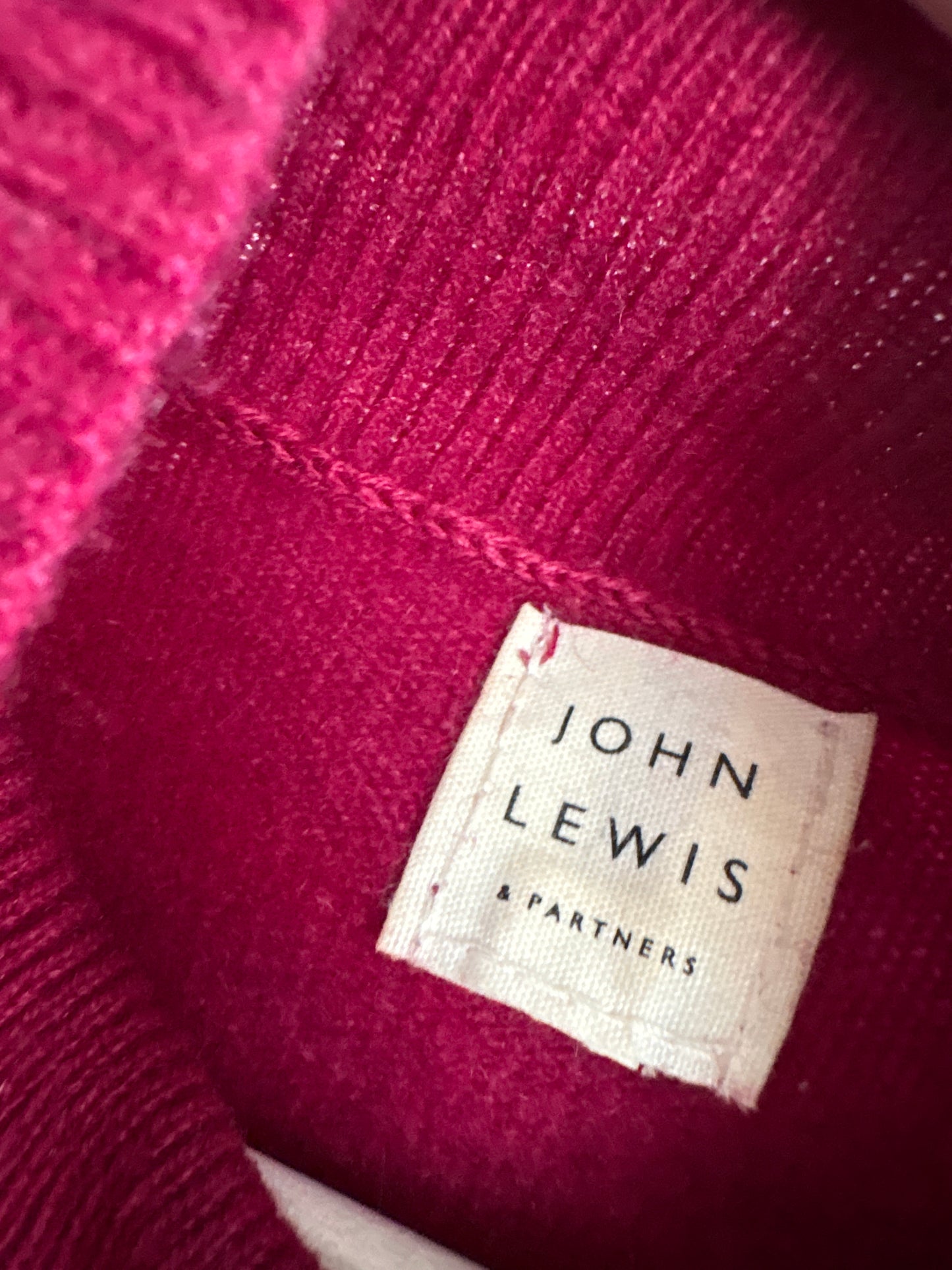 Maleta magenta din cașmir tall cu manșete îngustate