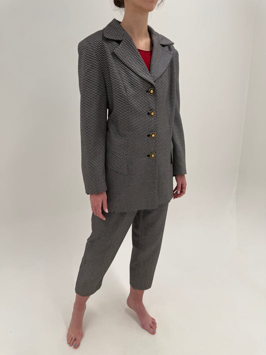 Costum vintage anii 90 de brand luxury de colecție din lana și mătase naturală