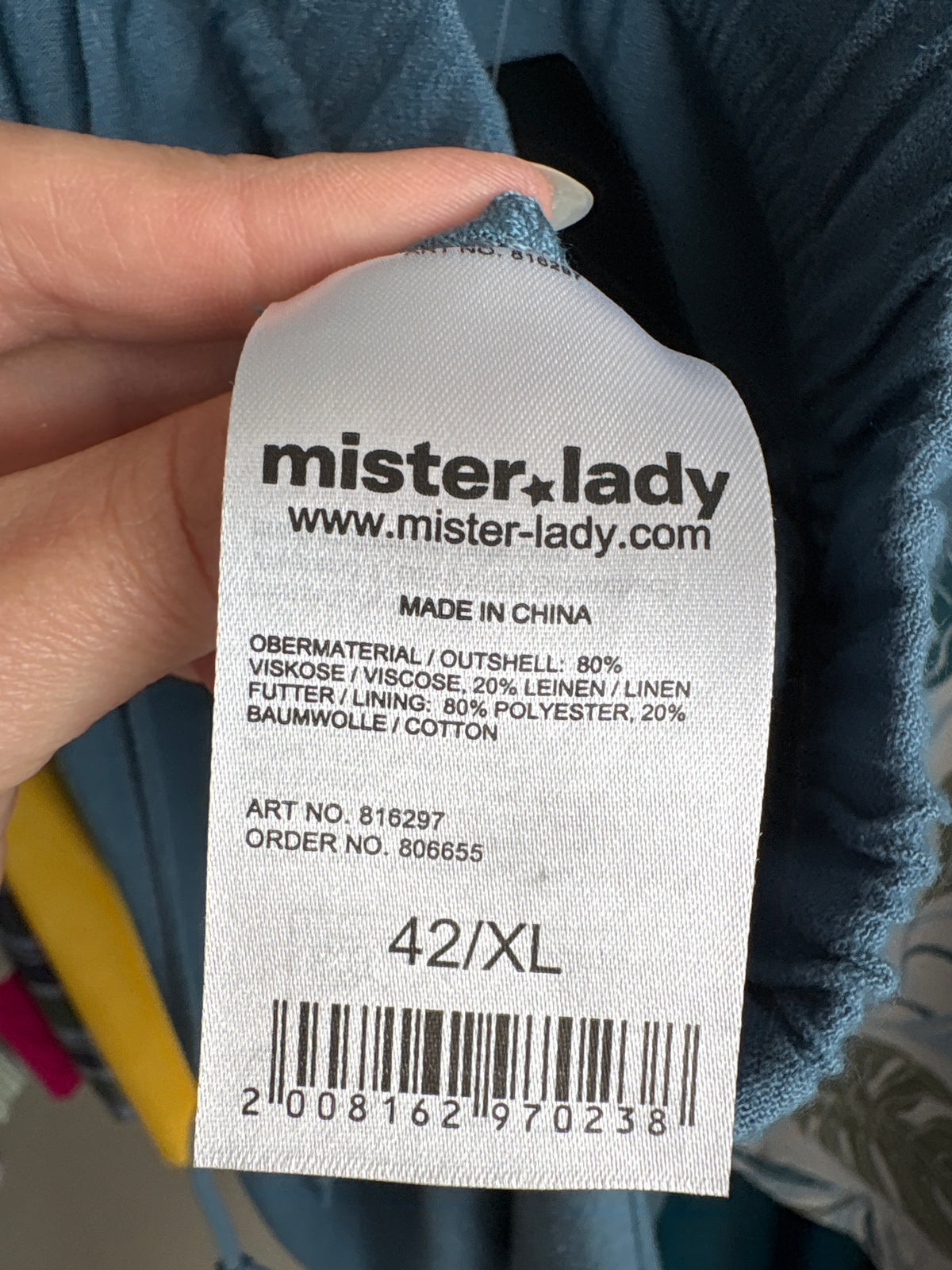Pantaloni jeans blue noi cu etichetă din panza cu talie ultra înaltă generoasă