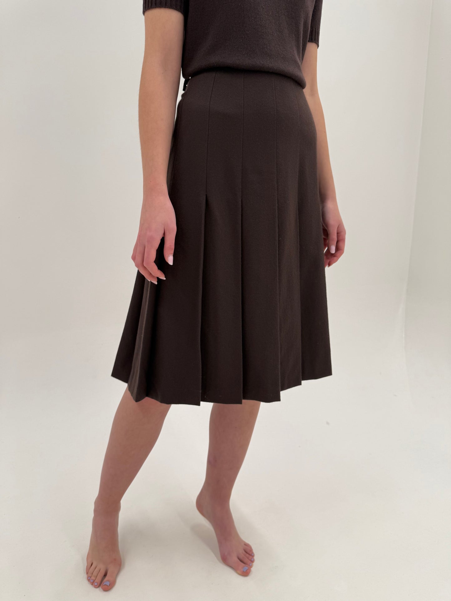 Fustă plisată dark ciocolate brown din lana plină virgină extrafina
