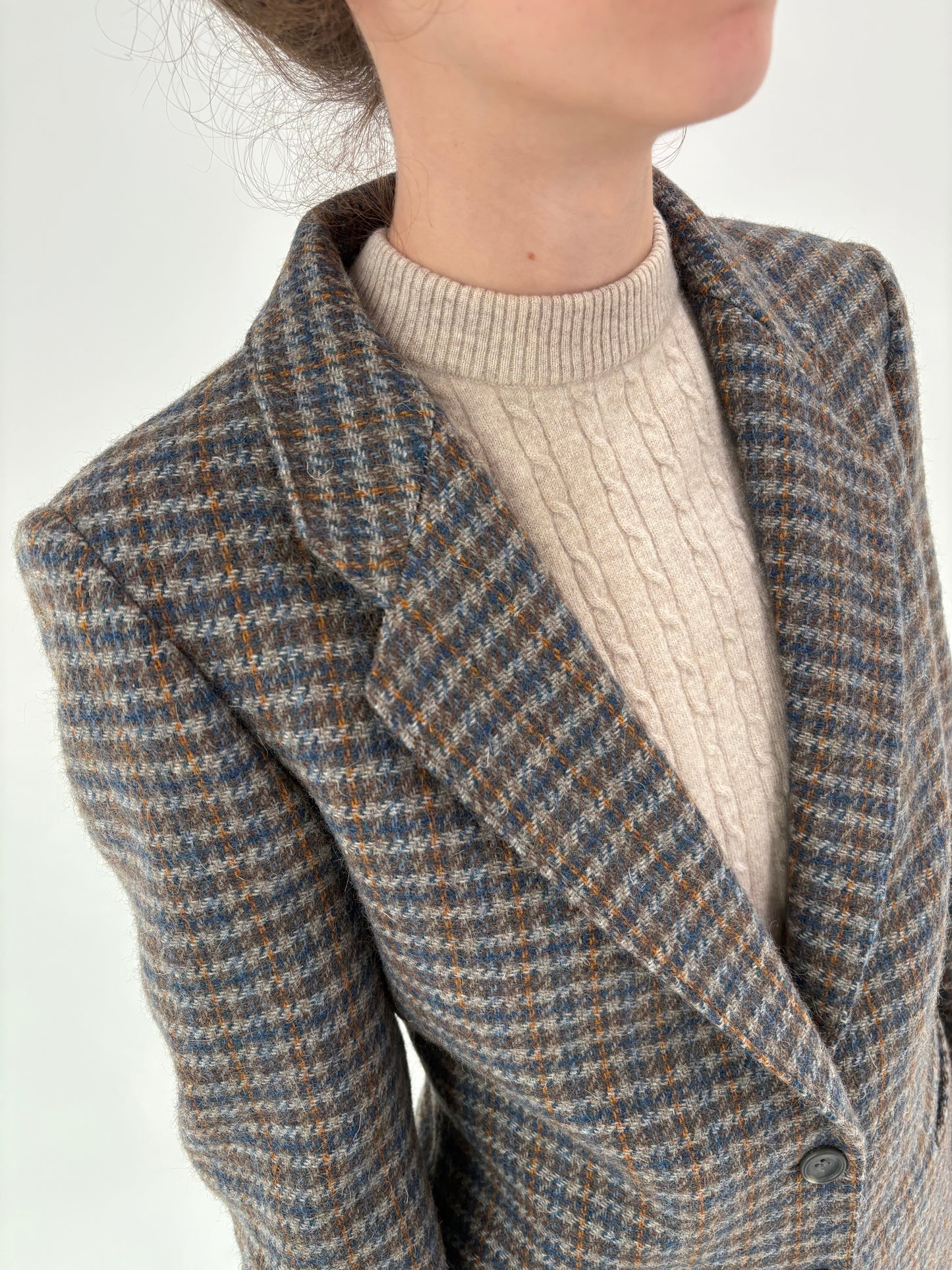 Sacou din tweed gros de lana și mohair în combinație superbă de culori