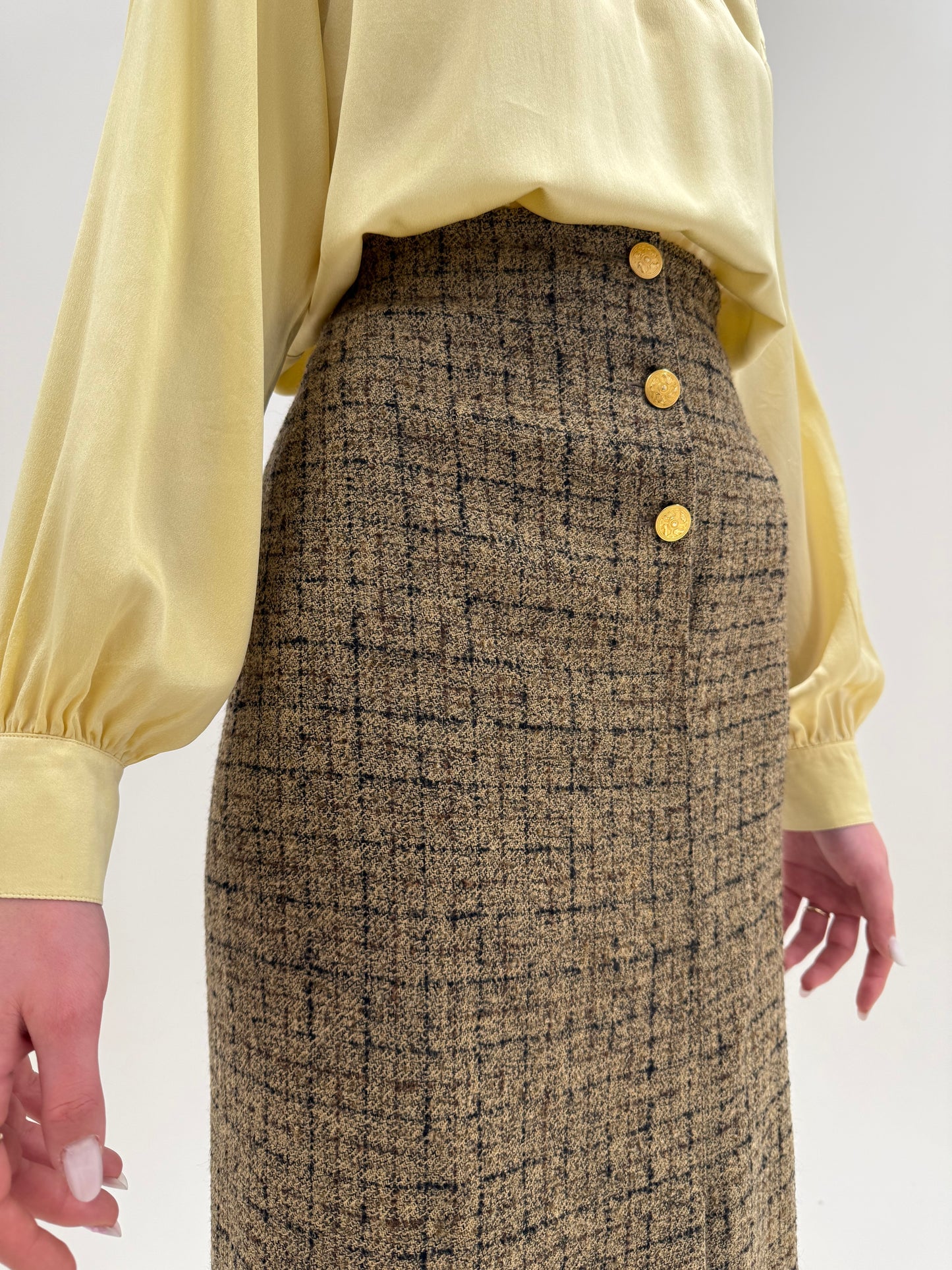 Deux piece uktra luxury Ferragamo din boucle de lana excepțional