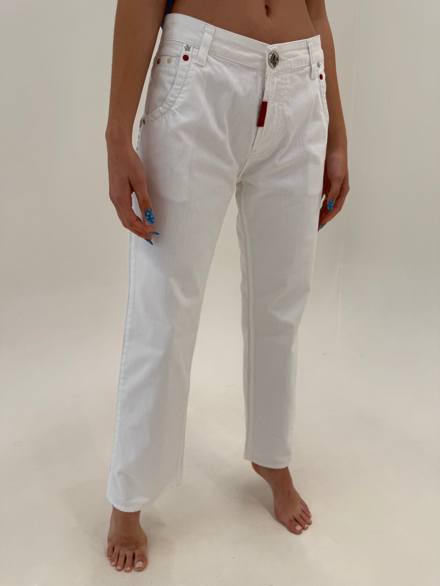 Jeans Dolce&Gabbana de vară straight leg cu aplicații metalice specifice brandului