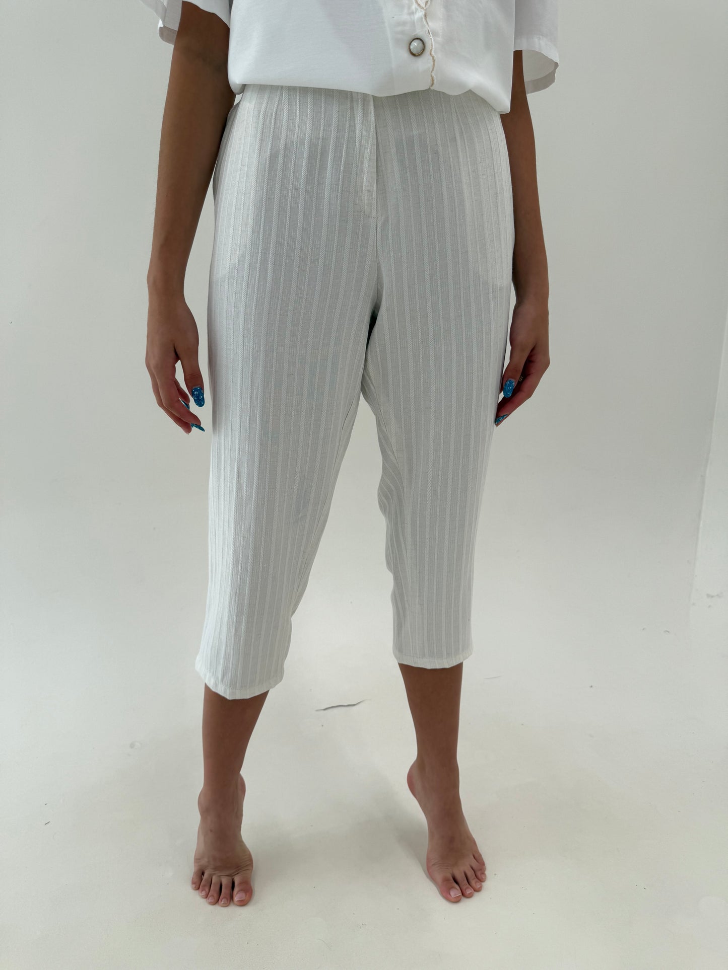 Pantaloni capri cu dungi fine texturate din pânză cu talie ultra înaltă