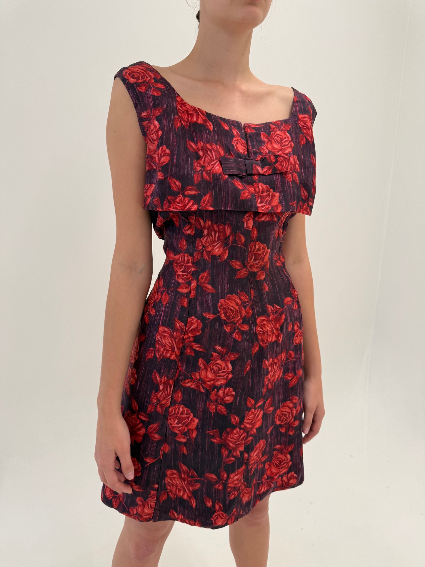 Rochie Old vintage anii 60 de la business la cocktail din mătase naturală