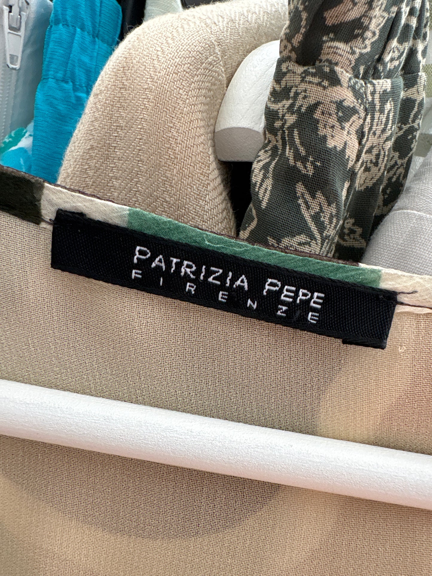 Rochie luxury Patrizia Pepe din mătase naturală în croi tip tunica