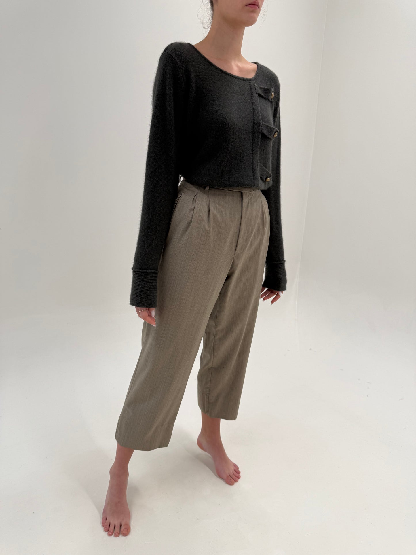 Pantaloni luxury Cacharel light taupe bude din stofita excepțională de primăvară