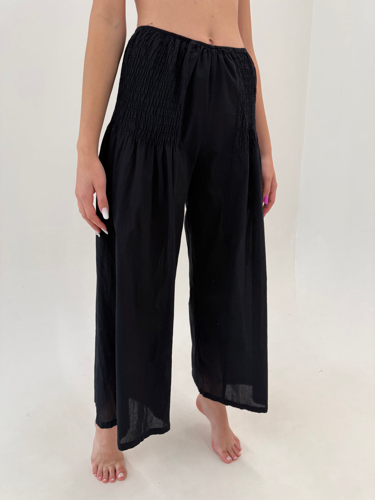 Pantaloni negri palazzo ultra confort în croi lejer din panzica fină de bumbac