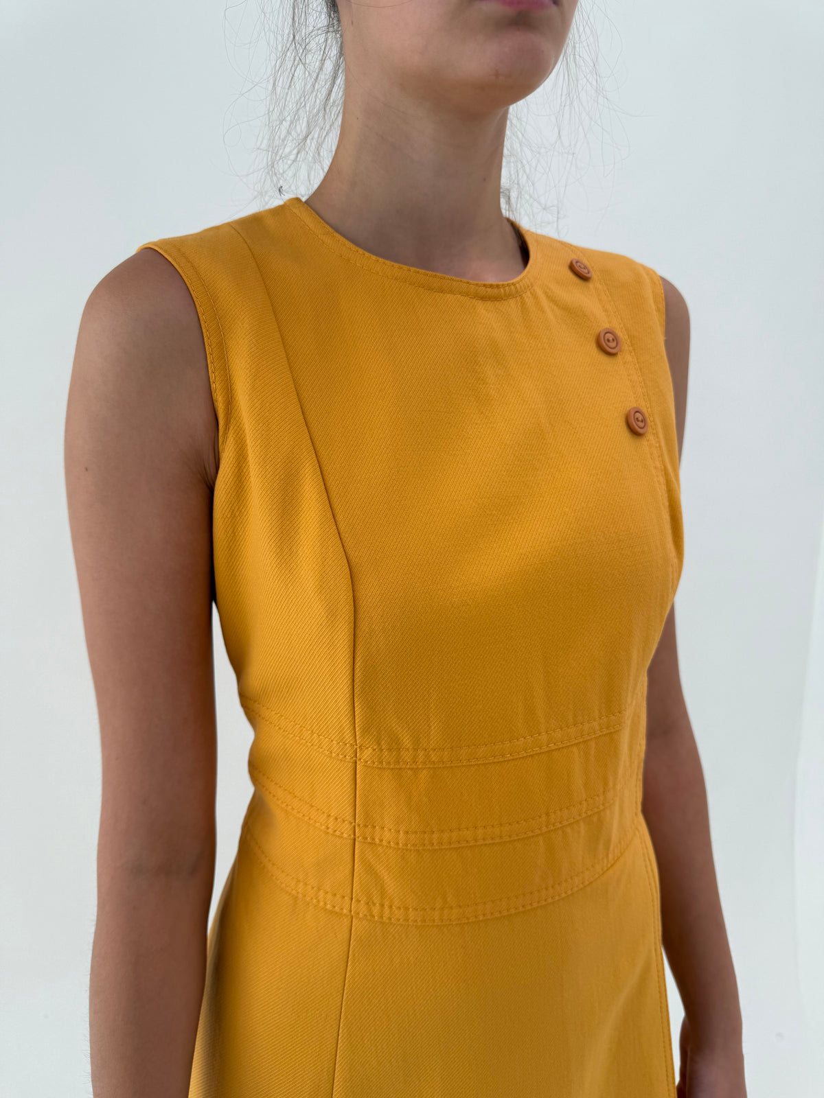 Rochie old vintage anii 60 din lana extrafina texturata light orange