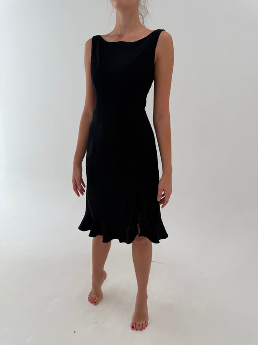 LBD Moschino excepțională de la business la cocktail în croi clasic mermaid