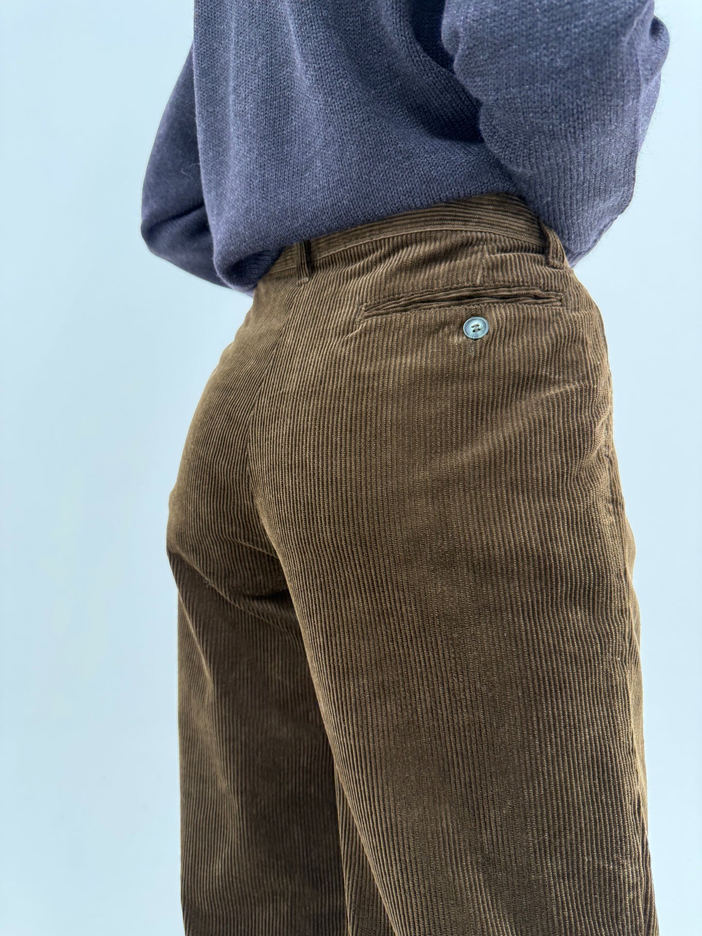 Corduroys tall chocolate brown vinatge cu pense