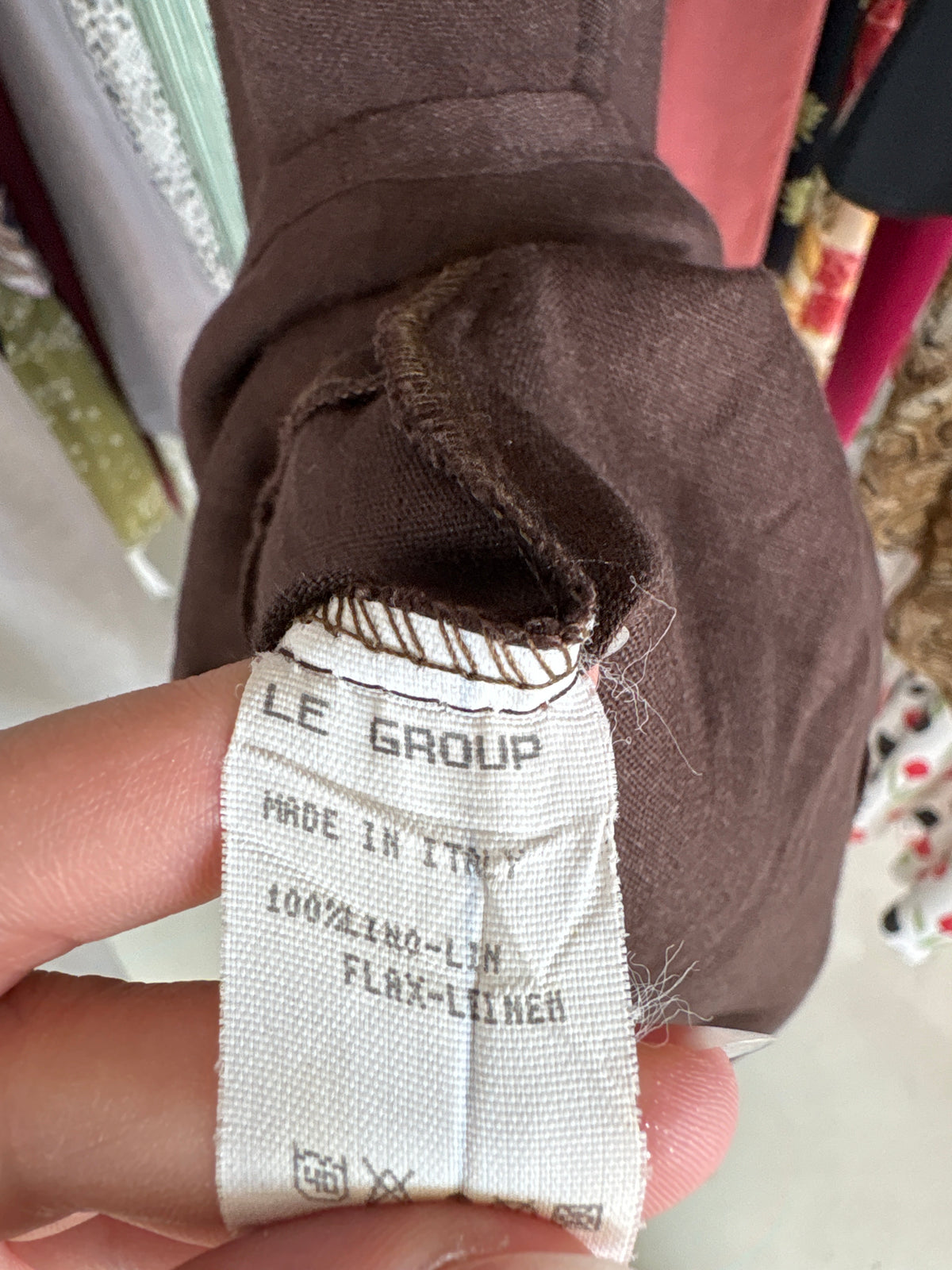 Rochie maxi espresso brown din in premium cu talie marcată în bie