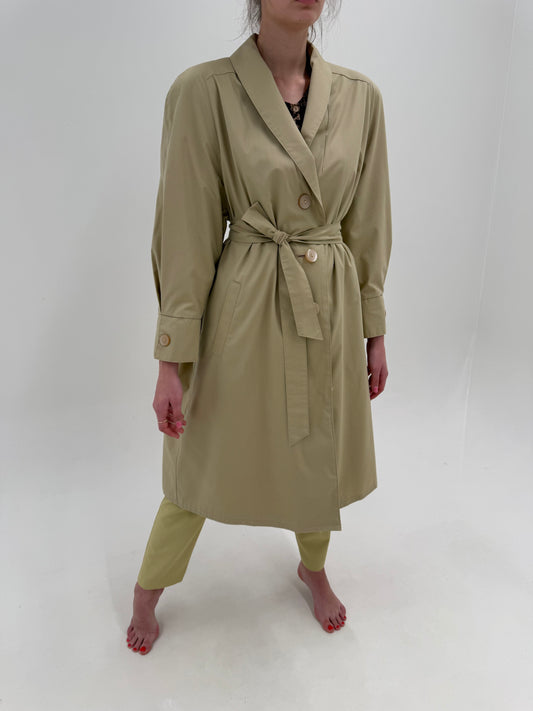 Trench vintage camel în croi ultra chic drapat super revenit în trend