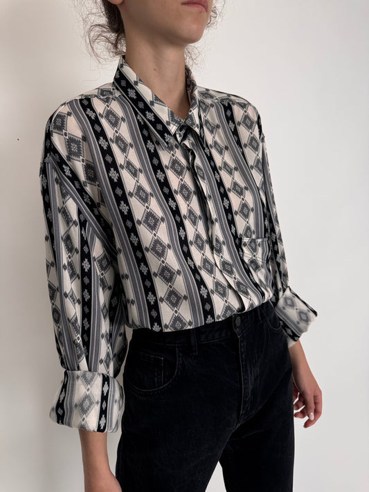 Cămașa vintage tall cu print alb-negru