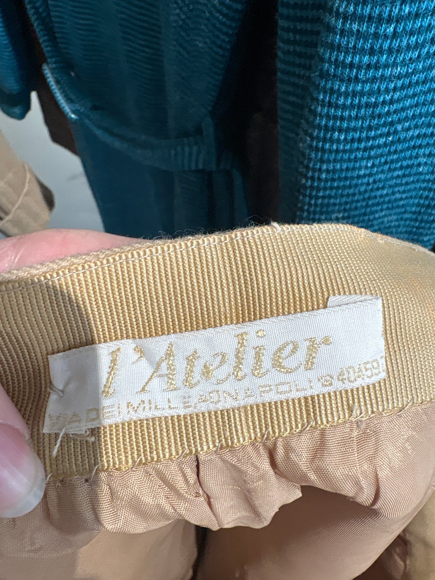 Fustă mini camel din lana excepțională structurată cu talie uktra înaltă