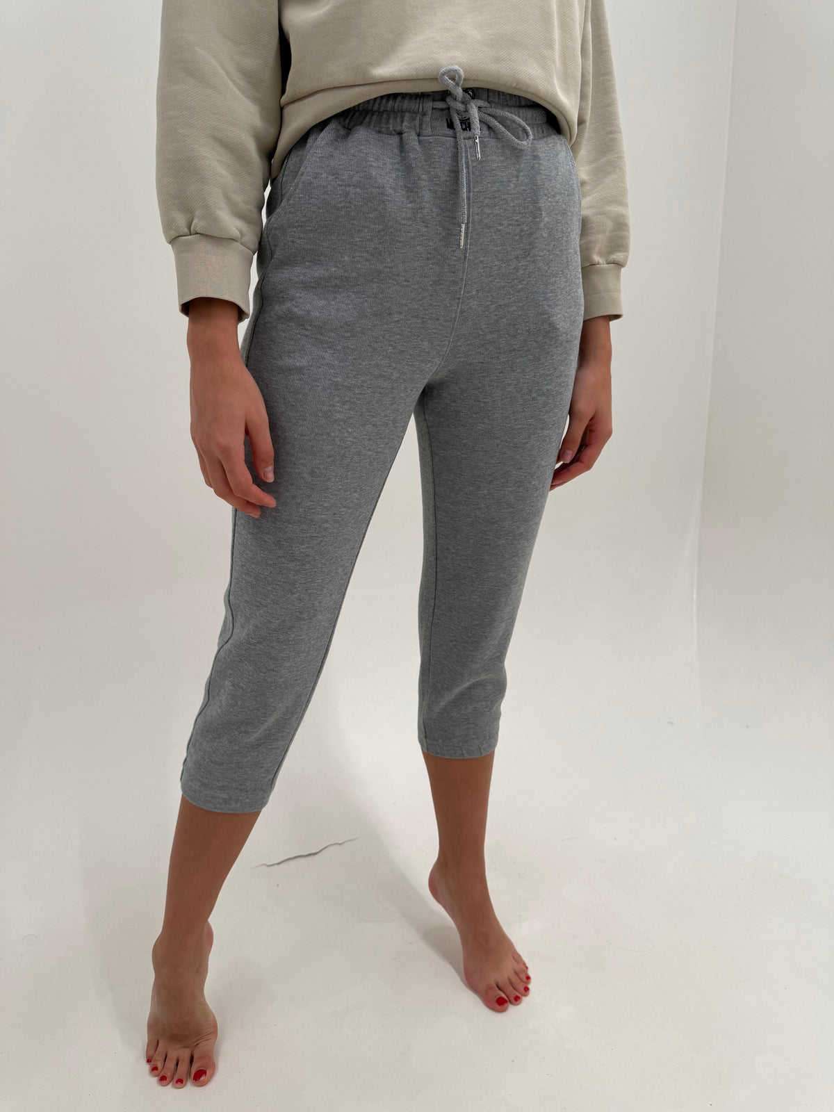 Pantaloni Moschino petite din molton de bumbac cu buzunare
