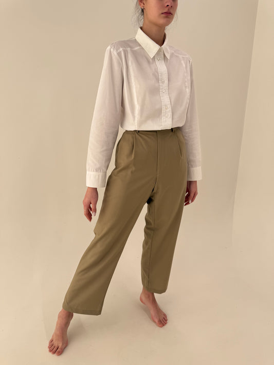 Pantaloni camel Ralph Lauren cu pense din lanita foarte subțire