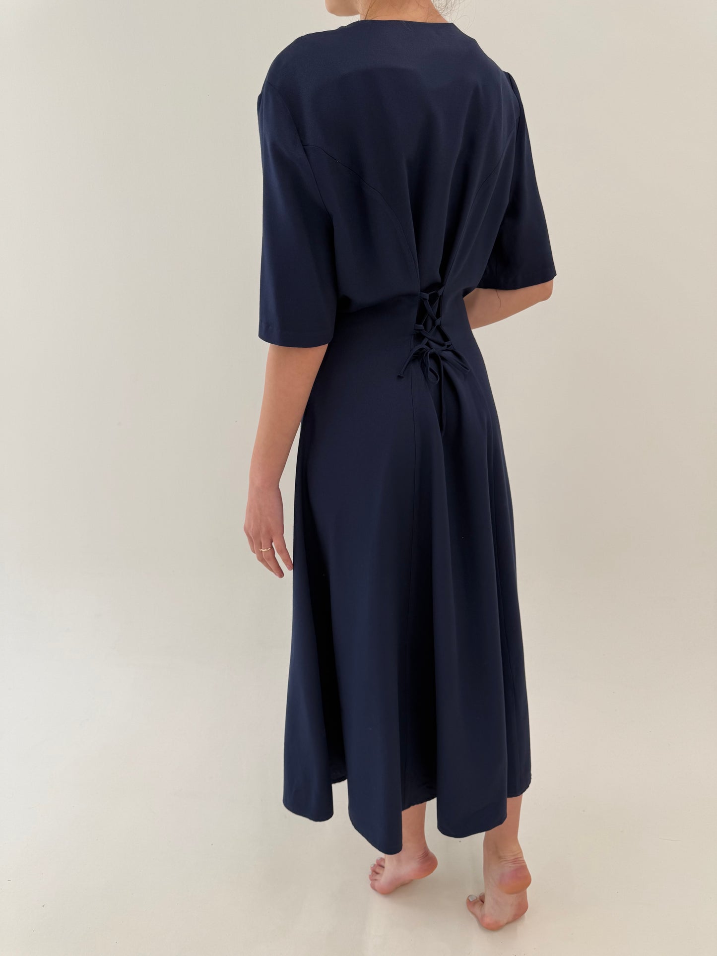 Rochie maxi cambrata Navy cu talie reglabilă la spate