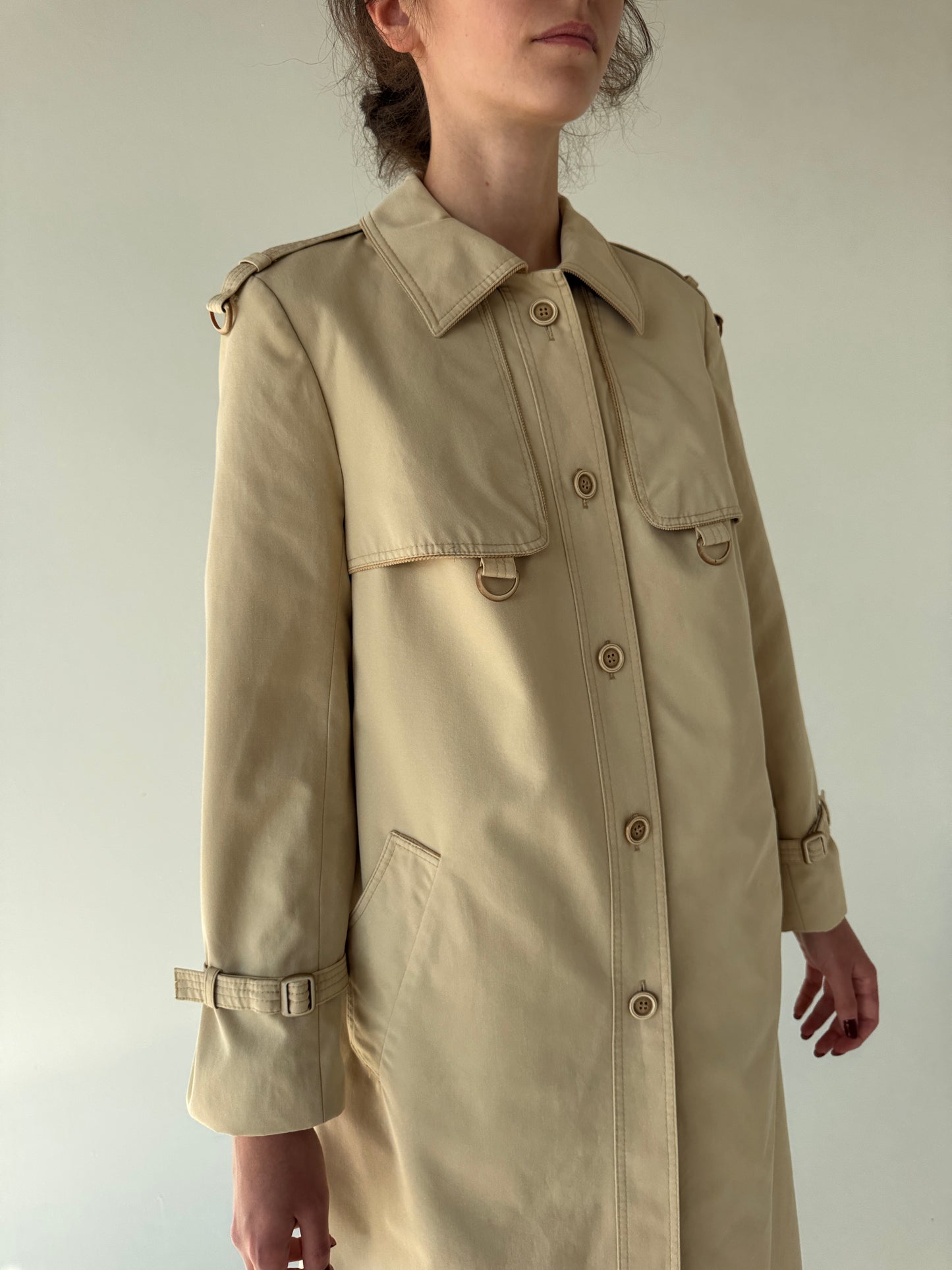 Trench old vintage camel anii 80 din gabardină (impermeabil)