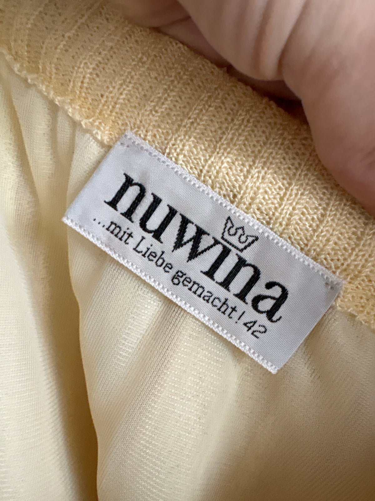 Fustă vintage plisată din tricot gros butter white de gramaj mare din mix de lana