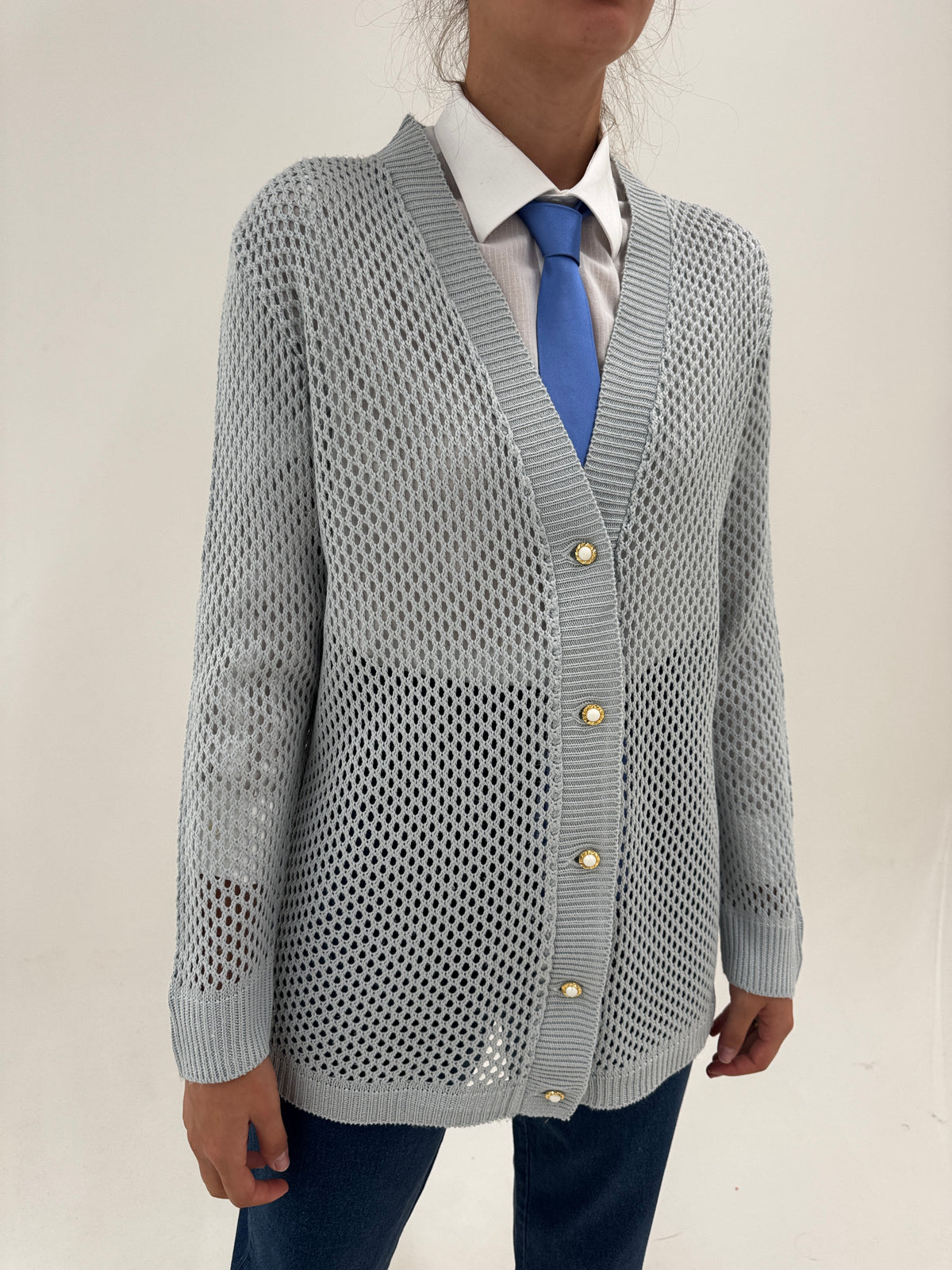 Cardigan vintage dusty baby blue cu nasturi bijuterie din bumbac gros