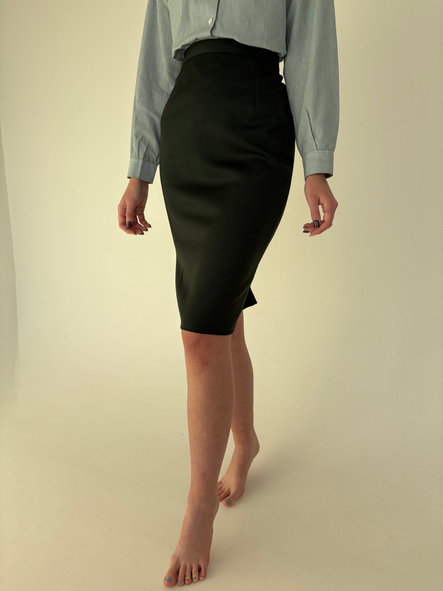 Fustă forest green conică cu talie ultra înaltă din lana extrafina ușor lucioasă