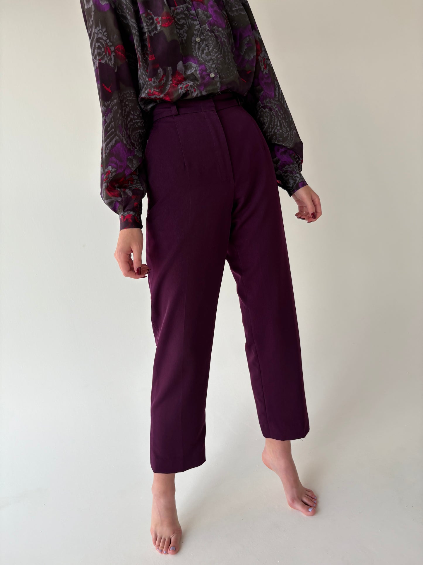 Deux piece vintage deep aubergine purple din stofita cu sacou cambrat