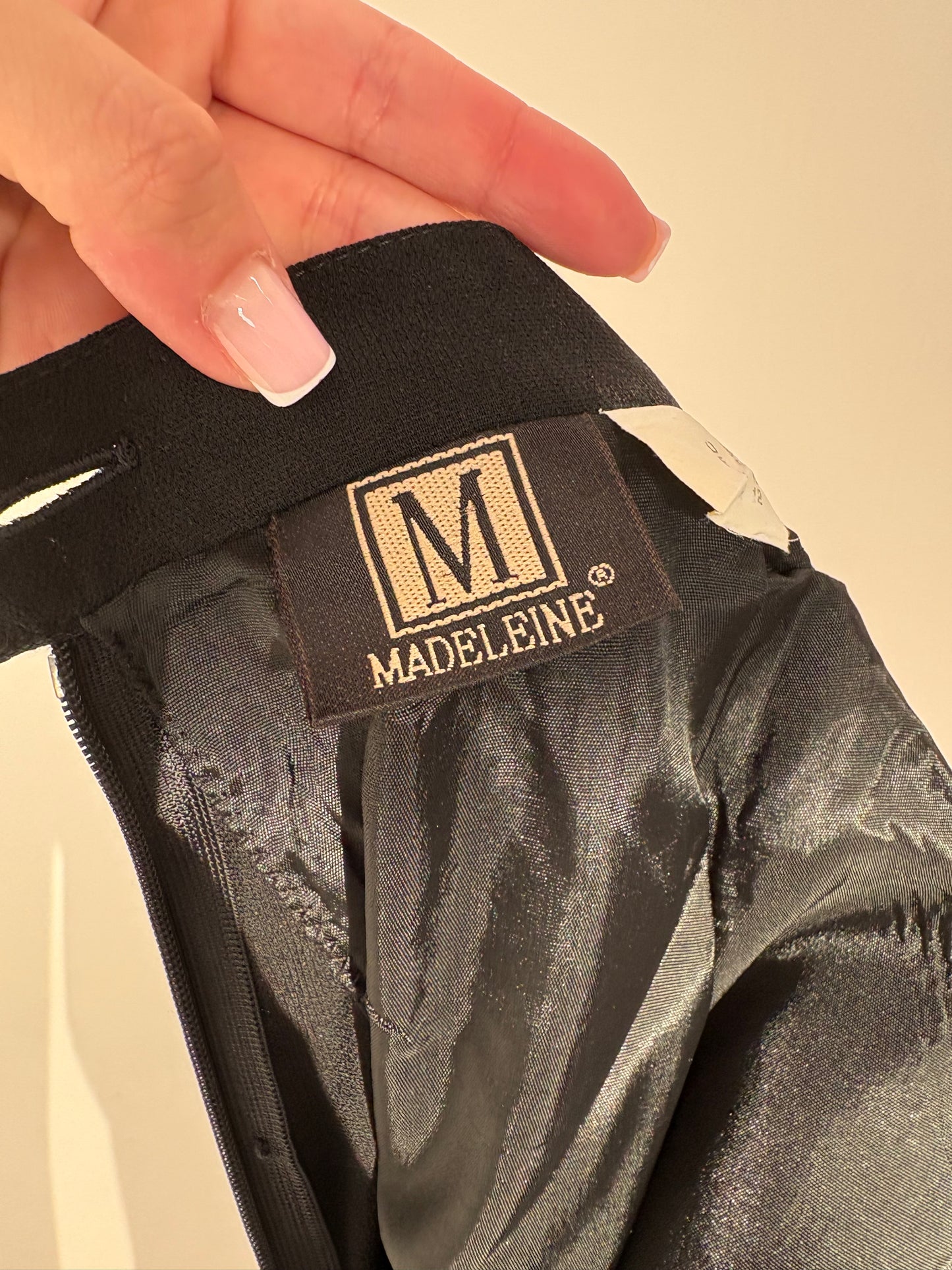 Fustă luxury maxi neagră Madeleine de la zi la seară