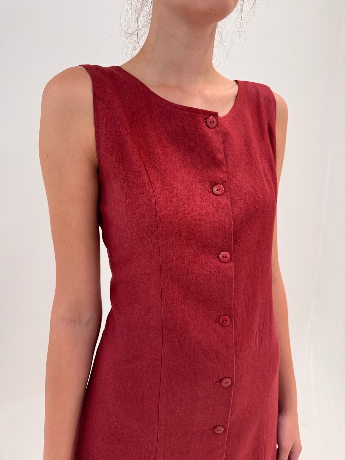 Rochie maxi din pânză whine red în croi cambrat minimalist reglabilă bla spate