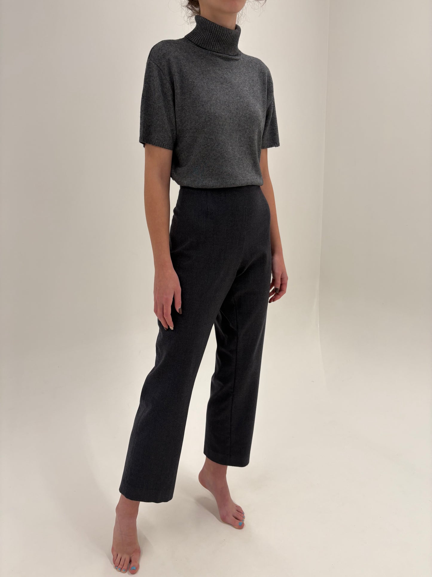 Pantaloni italienești charcoal gray din lana plină extrafina confort