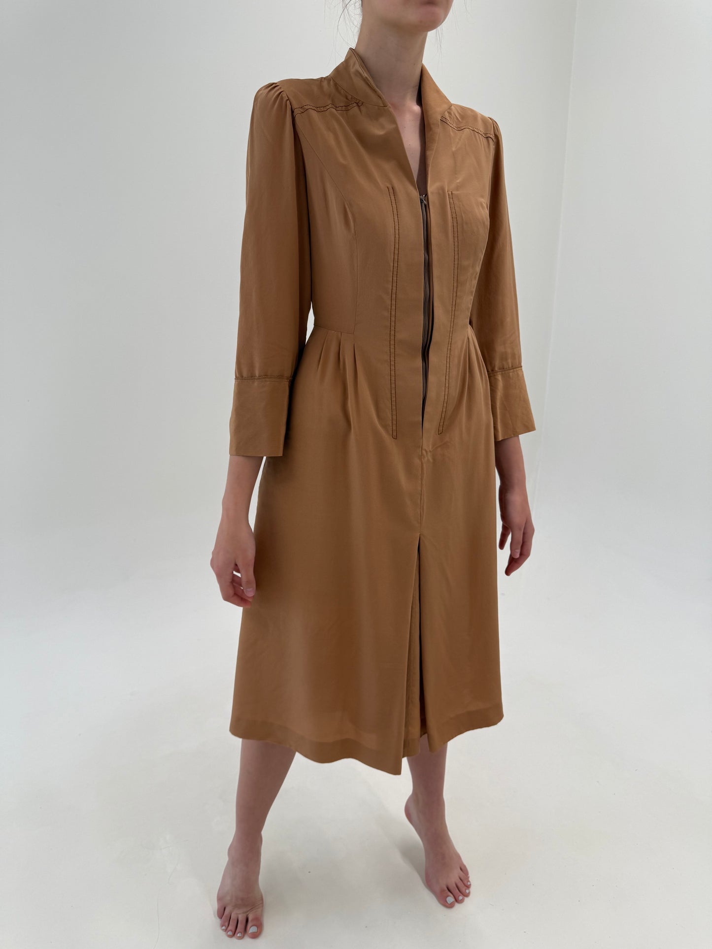 Rochie vintage camel din mătase naturală în croi de ani 50