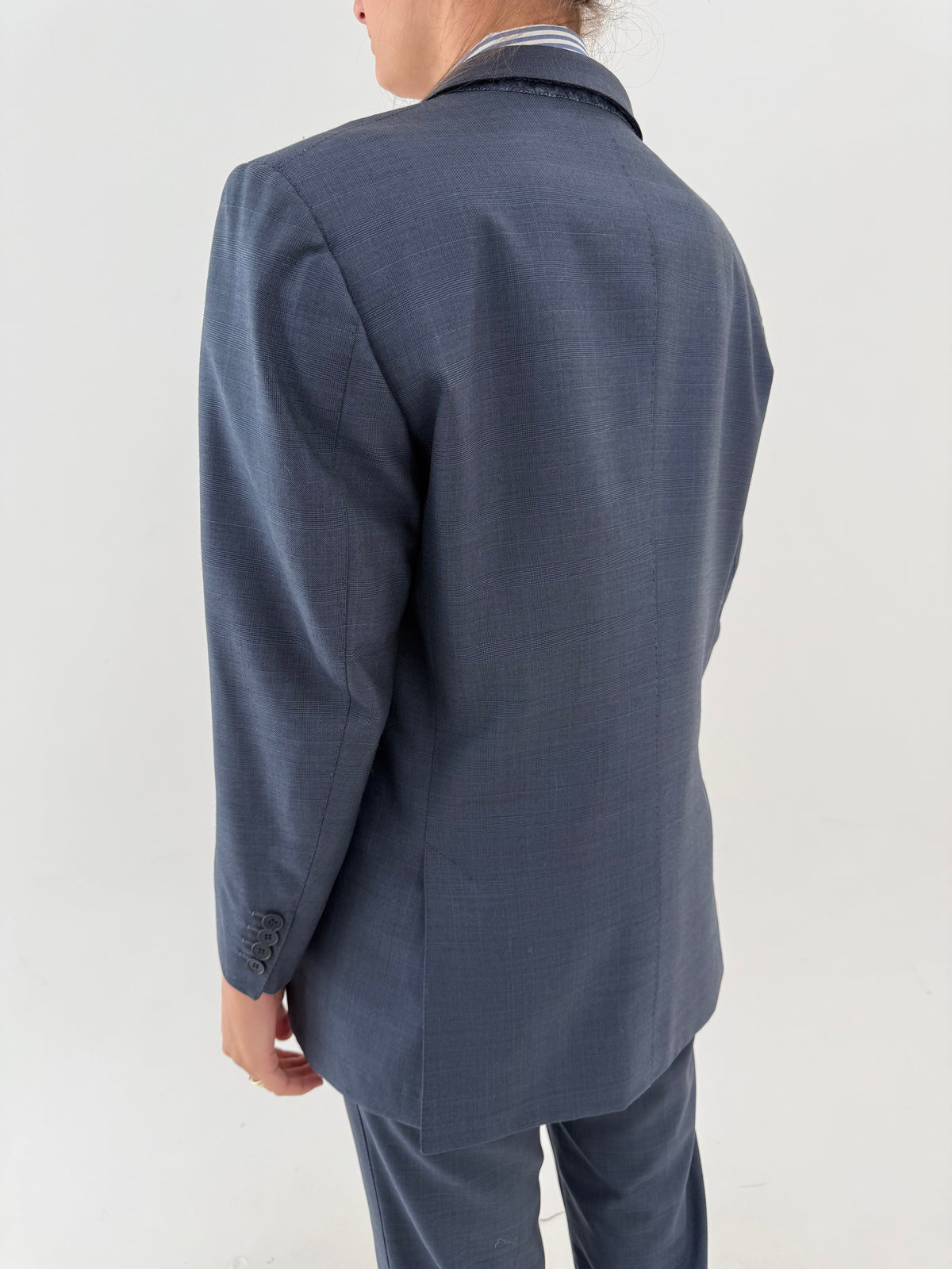 Costum high end sartorial italian din cea mai fină stofita de lana