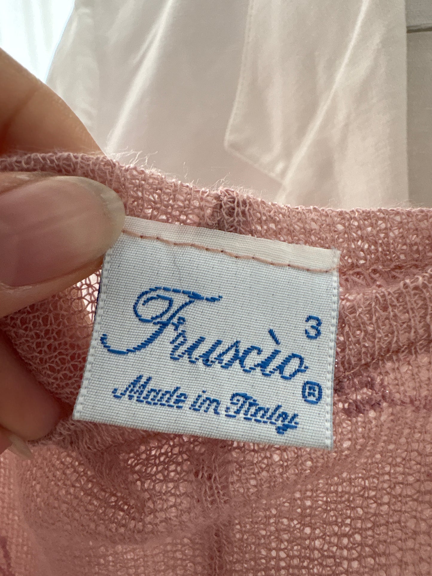 Rochie dusty powder pink italiană din de plajă din jerse de vară cu broderie
