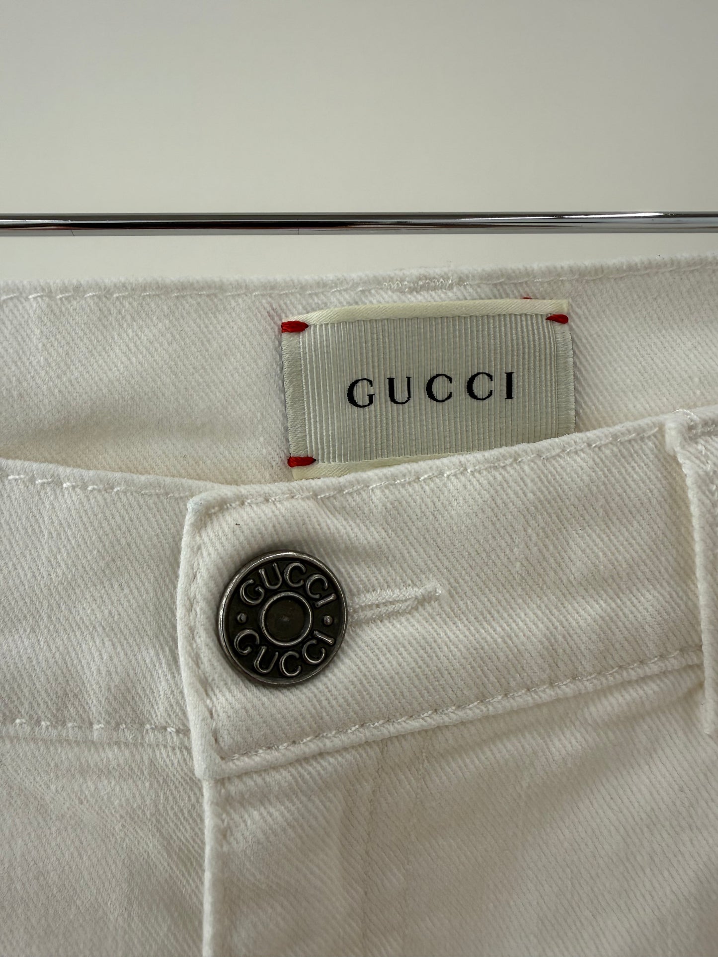 Jeans Gucci modelatori de vară petite în croi super revenit în trend