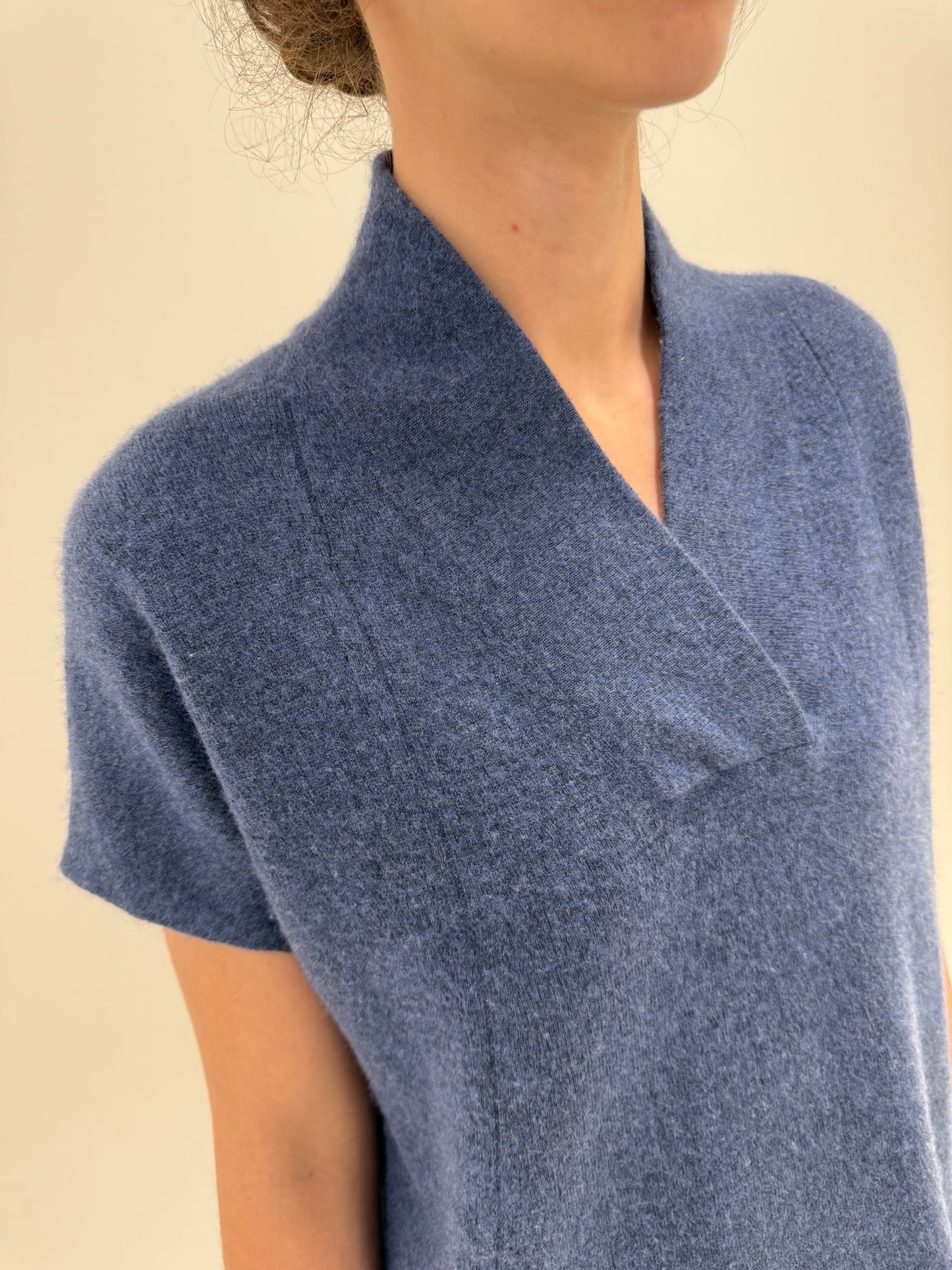 Top jeans blue luxury Madeleine din lana merino și cașmir