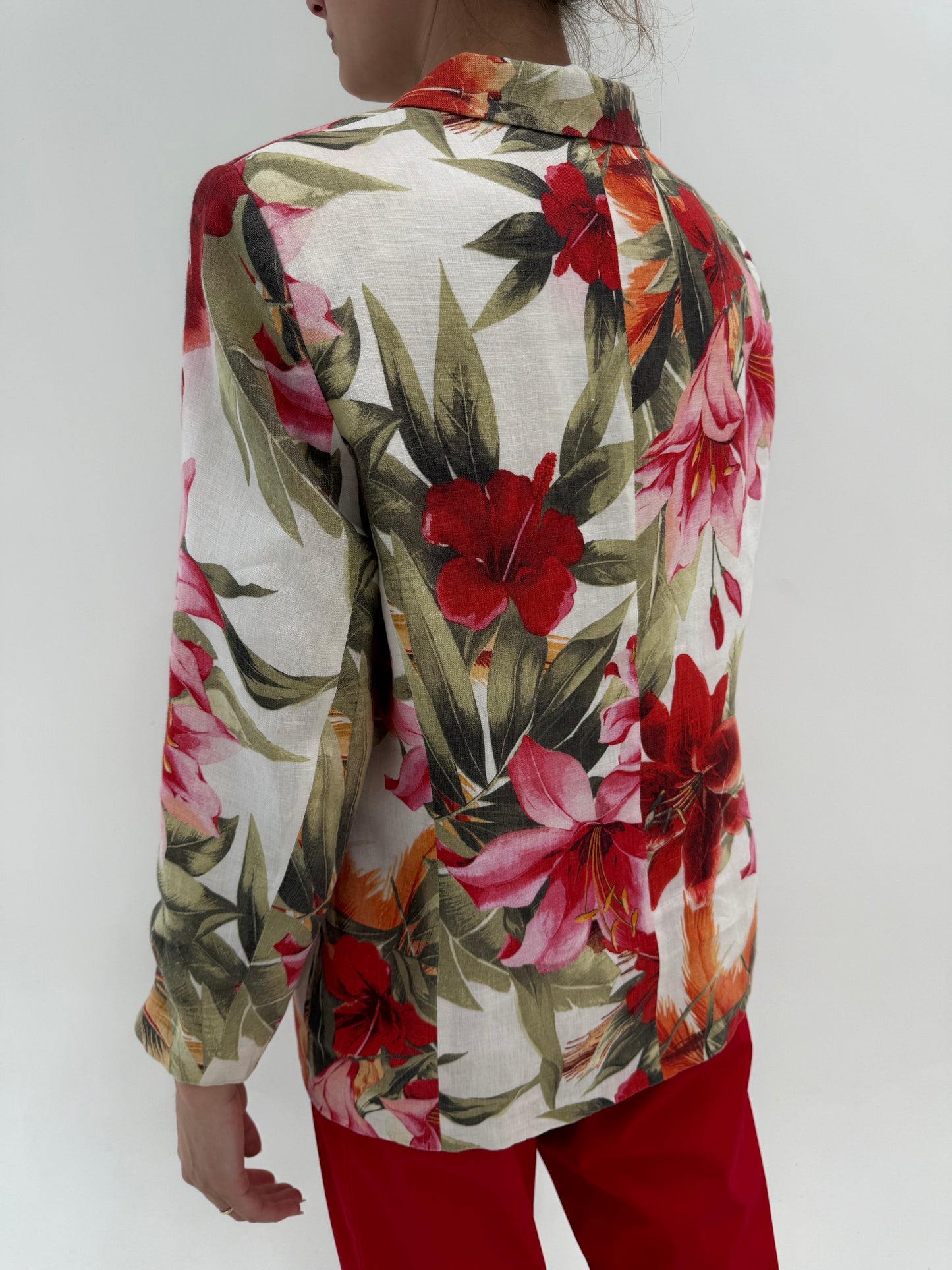 Sacou petite din in cu print floral superb în croi clasic