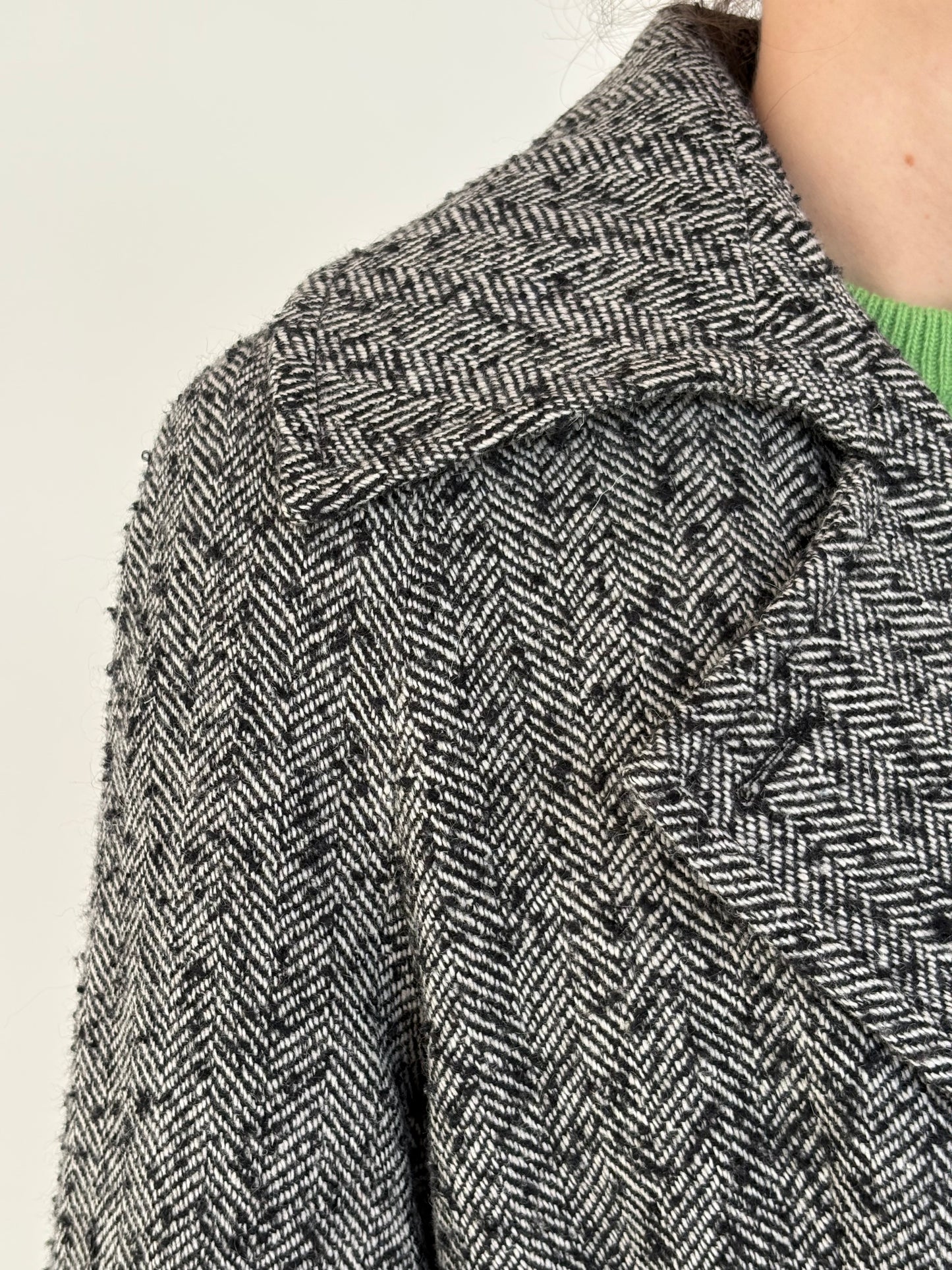 Palton din tweed herringbone rustic moale de lana cu cordon