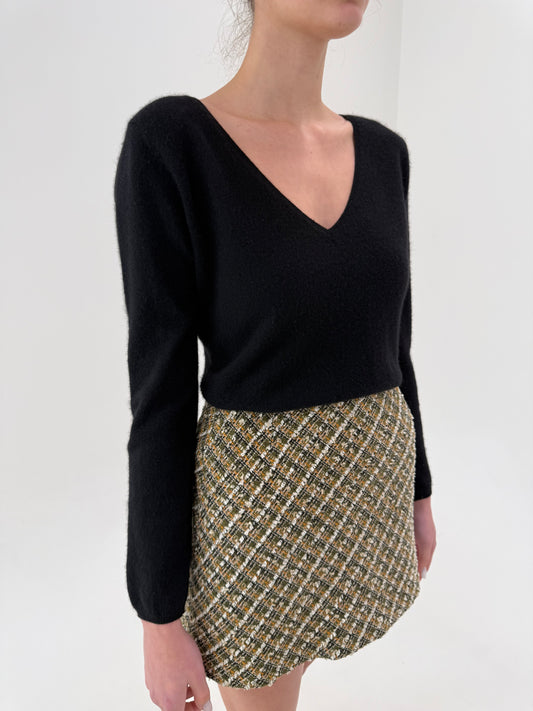 Pulover negru în anchior din cașmir ideal pentru primăvara