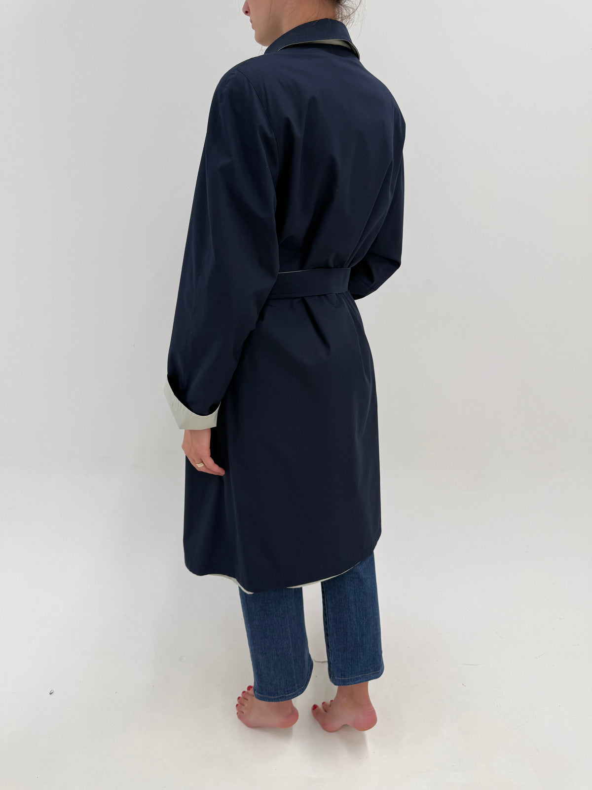 Trench vintage din gatabardina in croi revenit în trend cu talie reglabilă și 2 fețe