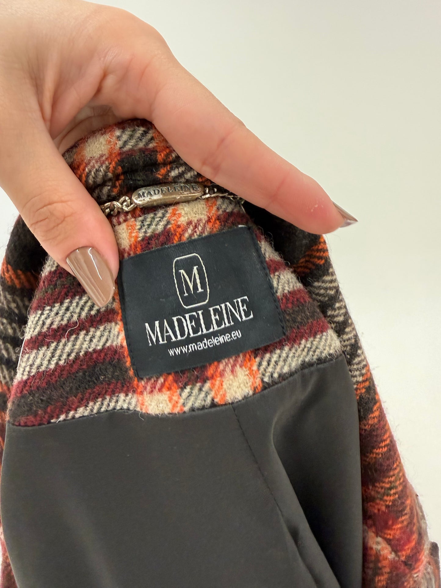 Sacou de brand luxury Madeleine din Tartan plin de lana extrafina