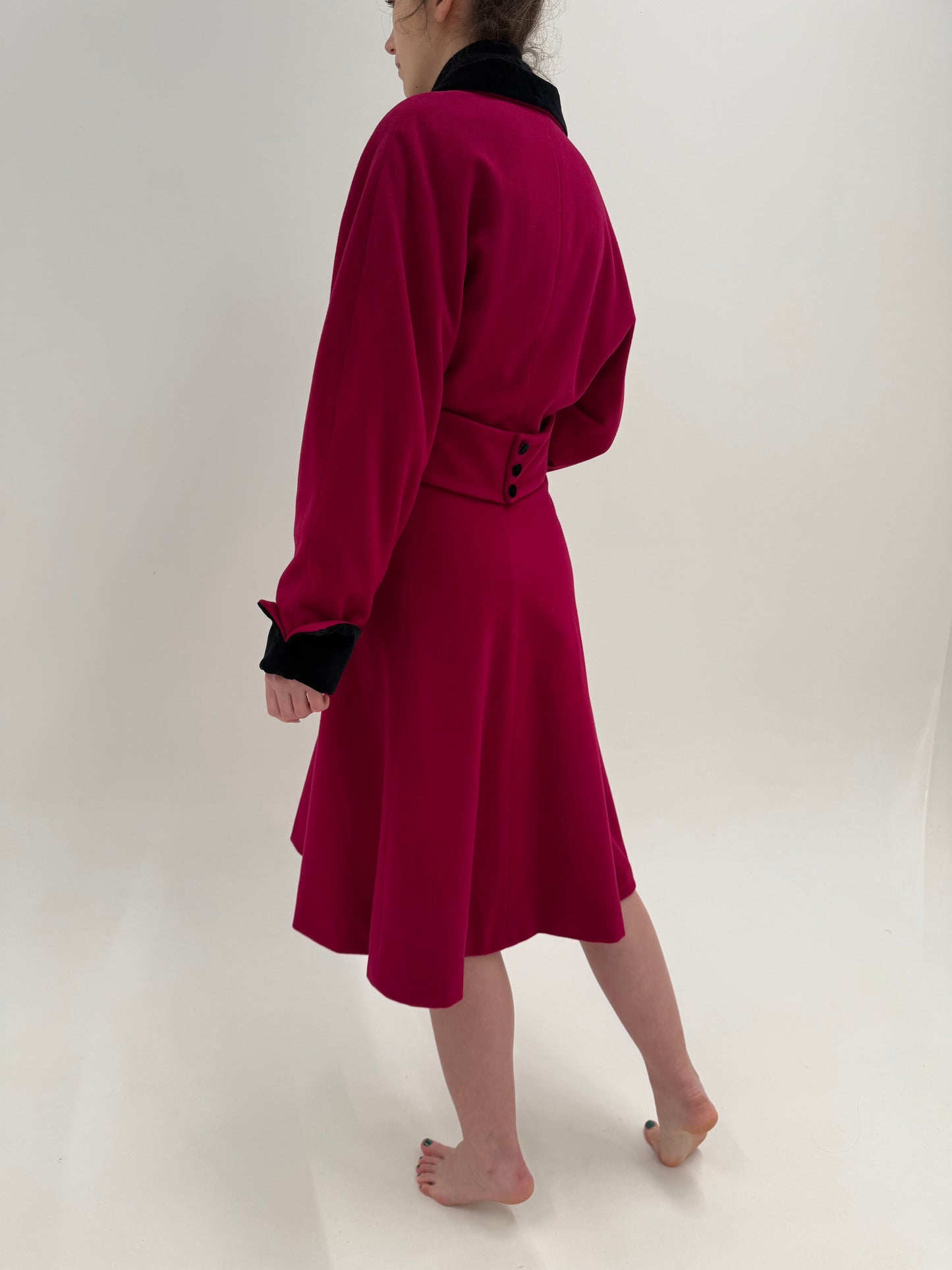 Palton magenta cambrat din stofă excepțională de lana cu cașmir
